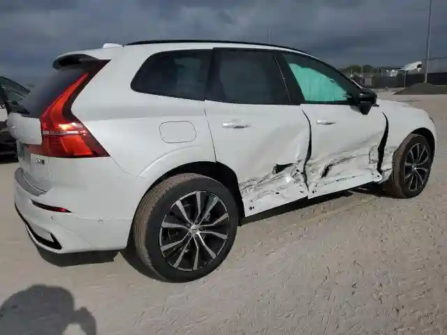 YV4M12RC8S1040148 2025 VOLVO XC60 PLUS-2