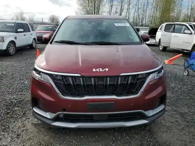 KNDNC5H38P6296160 2023 KIA CARNIVAL E-4
