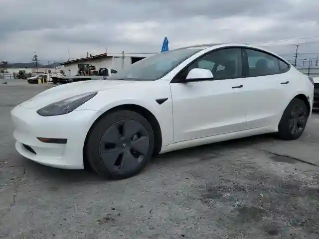 5YJ3E1EA3PF557941 2023 TESLA MODEL 3-0