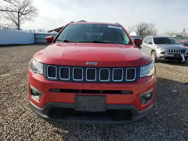 3C4NJDBB4JT458315 2018 JEEP COMPASS-4