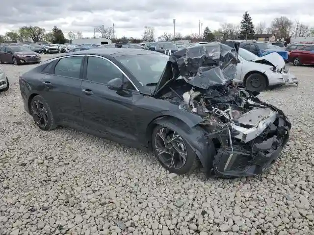 KNAG64J78S5310271 2025 KIA K5-3