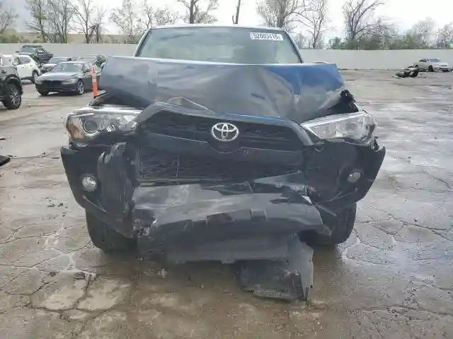 JTEBU5JR6J5583875 2018 TOYOTA 4RUNNER-4