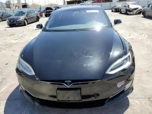 5YJSA1E20JF297179 2018 TESLA MODEL S-4