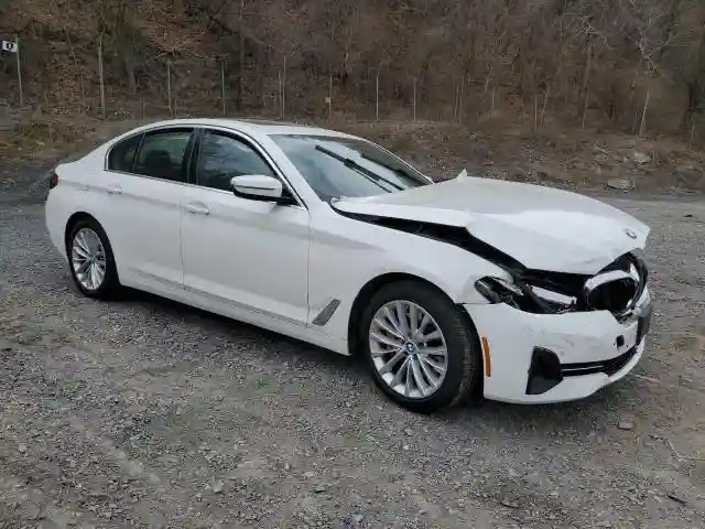 WBA13BJ04MWW98571 2021 BMW 5 SERIES-3