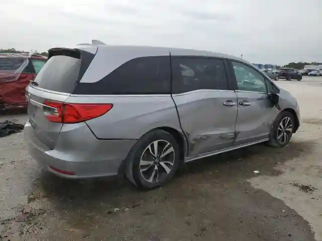 5FNRL6H94JB069054 2018 HONDA ODYSSEY-2