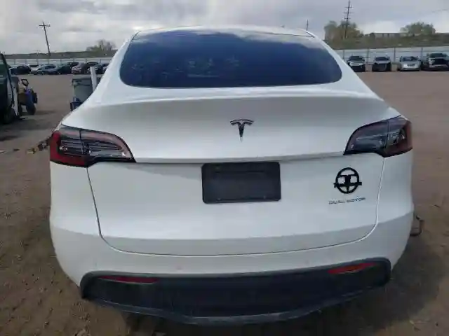 5YJYGDEE8MF207009 2021 TESLA MODEL Y-5