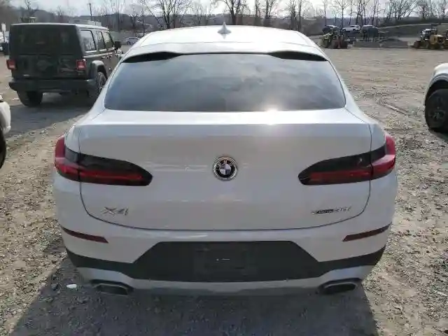 5UX33DT09R9U71062 2024 BMW X4-5