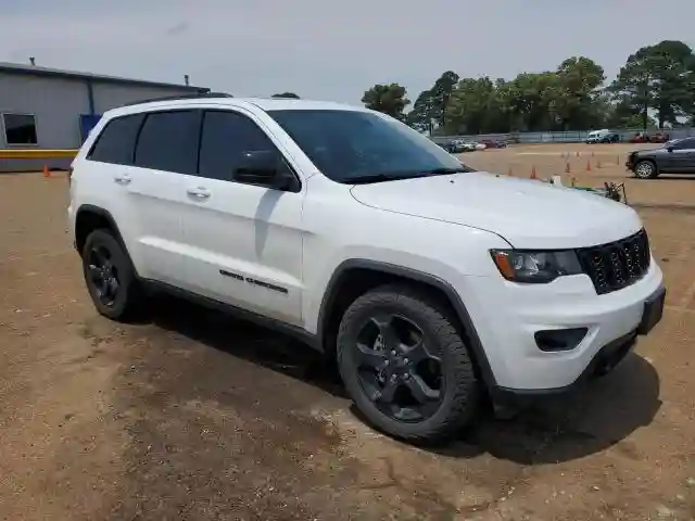 1C4RJFAG6JC466776 2018 JEEP GRAND CHEROKEE-3