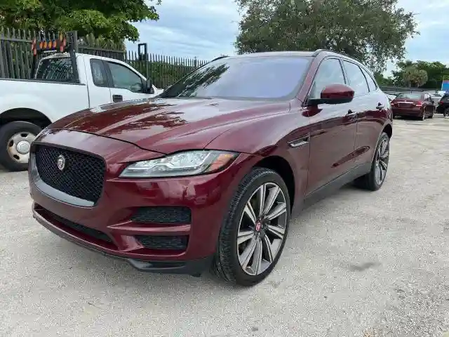 SADCK2BV2HA077734 2017 JAGUAR F-PACE-0