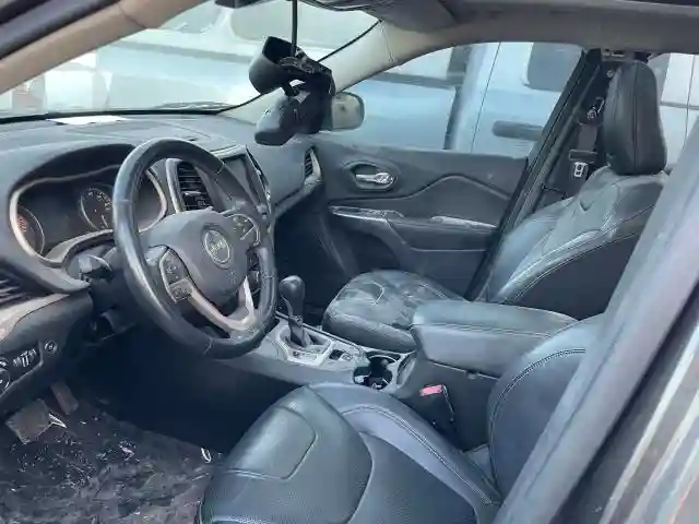 1C4PJLCB4HW508135 2017 JEEP GRAND CHEROKEE-4