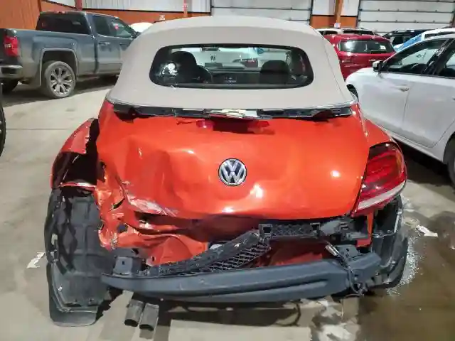 3VW5DAAT8JM508351 2018 VOLKSWAGEN BEETLE-5