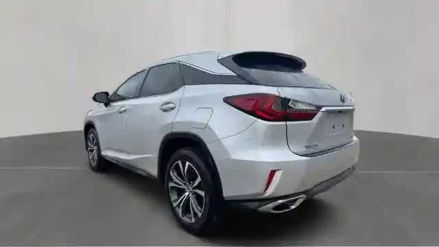 2T2BZMCA5KC179604 2019 LEXUS RX350-2