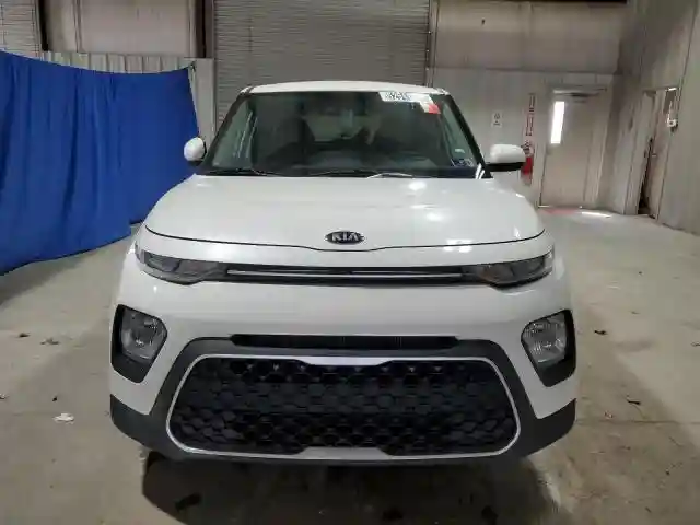 KNDJ23AU0M7124588 2021 KIA SOUL-4