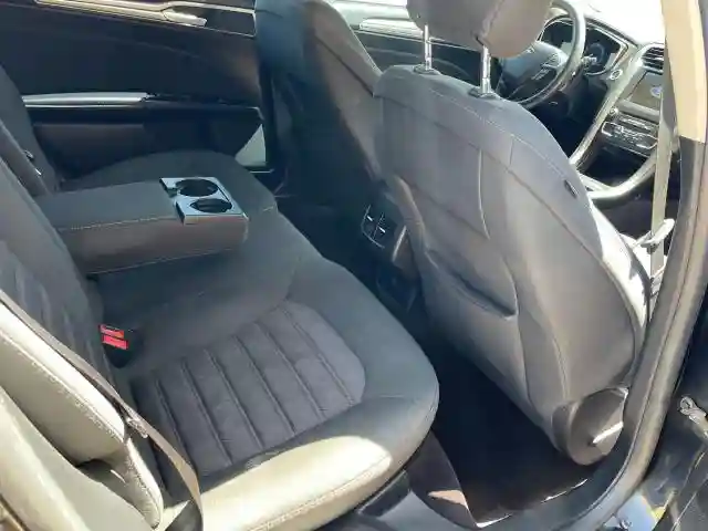 3FA6P0HD5HR252082 2017 FORD FUSION-5