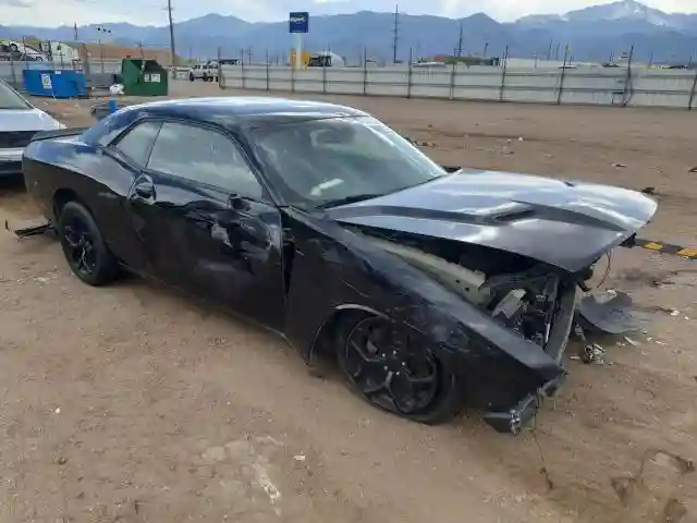 2C3CDZAG8KH744658 2019 DODGE CHALLENGER-3