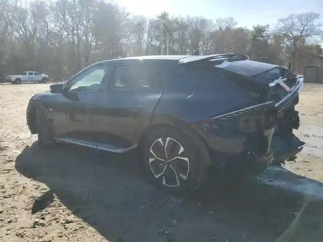 KNDC3DLC2R5192586 2024 KIA EV6 LIGHT-1