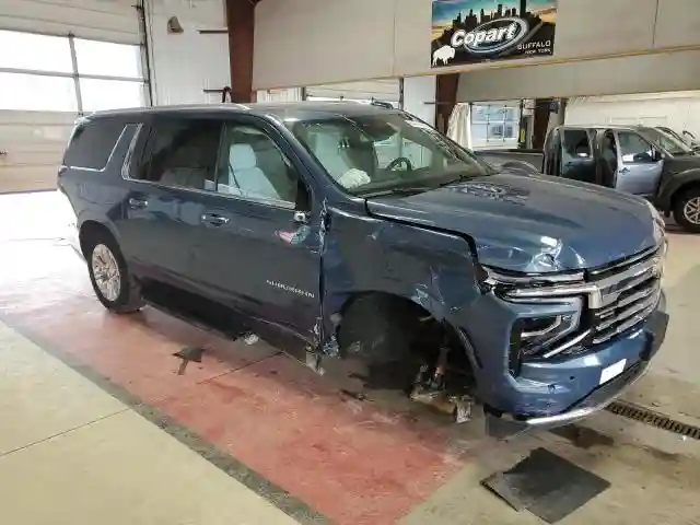 1GNS6FRD7SR198520 2025 CHEVROLET SUBURBAN-3