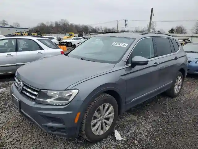 3VV3B7AX7JM116808 2018 VOLKSWAGEN TIGUAN-0