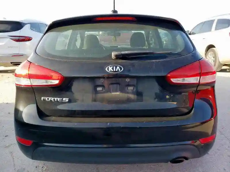 KNAFK5A86H5674901 2017 KIA FORTE-5