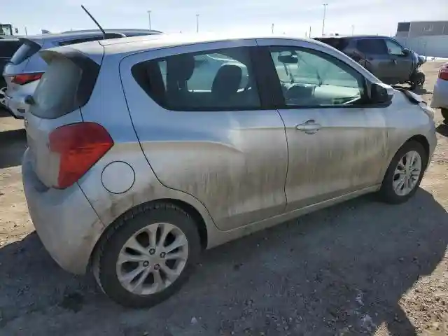 KL8CD6SA4MC724393 2021 CHEVROLET SPARK-2