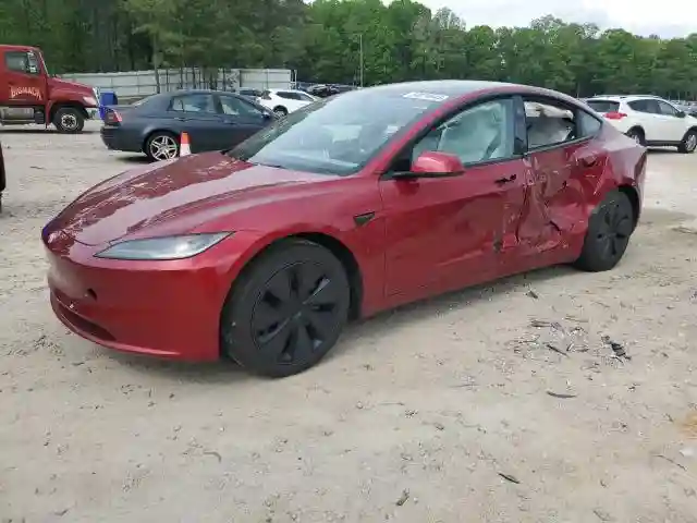5YJ3E1EAXRF861058 2024 TESLA MODEL 3-0