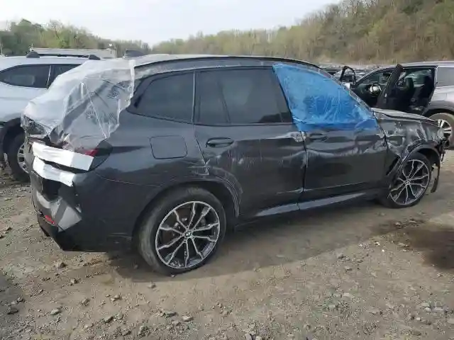 5UX53DP09R9U65376 2024 BMW X3-2