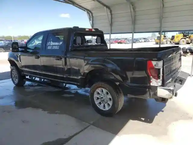 1FT7W2BT7NEF85573 2022 FORD F250-1