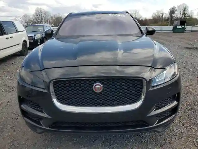 SADCJ2BNXHA091982 2017 JAGUAR F-PACE-4