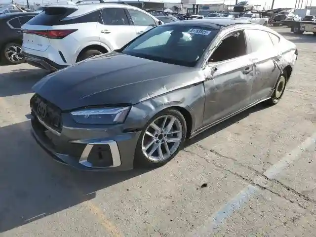 WAUFACF53RA071001 2024 AUDI A5-0