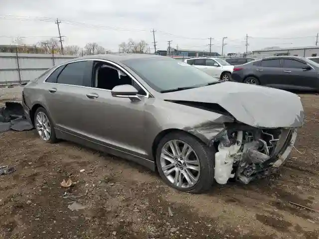 3LN6L2JK3GR632168 2016 LINCOLN MKZ-3