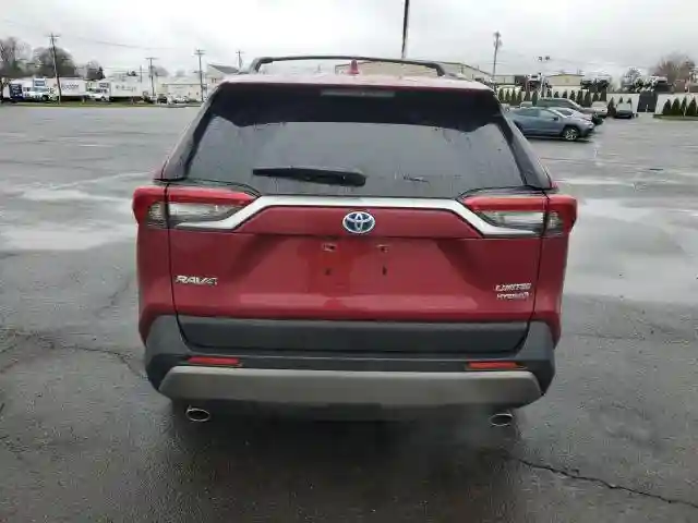 JTMD6RFV7RD127986 2024 TOYOTA RAV4-5