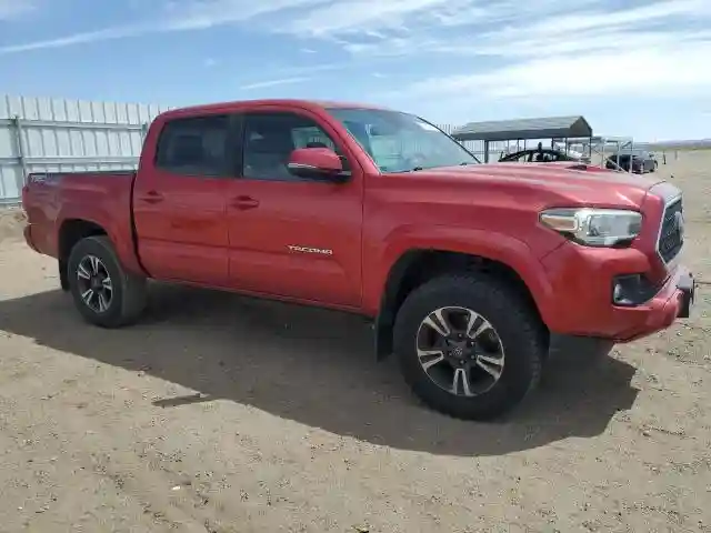 5TFCZ5AN8JX134841 2018 TOYOTA TACOMA-3
