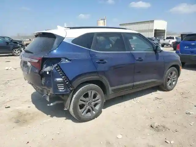 KNDEU2AA2M7137886 2021 KIA SELTOS-2