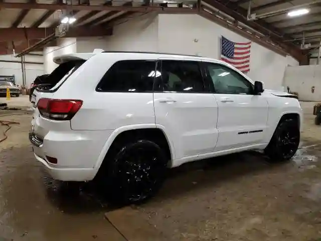 1C4RJFAG1KC618982 2019 JEEP GRAND CHEROKEE-2