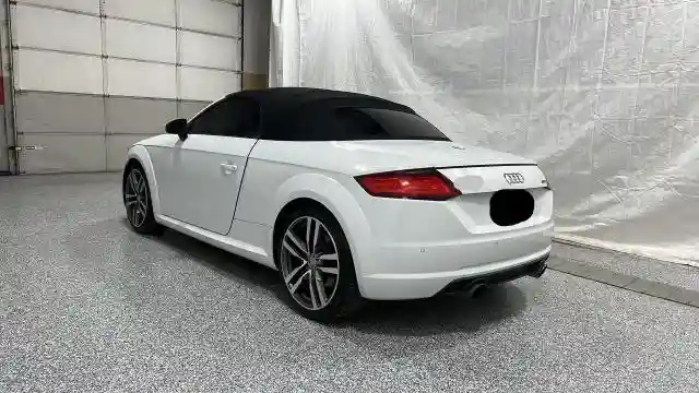 TRUT5CFV1G1013109 2016 AUDI TT-2