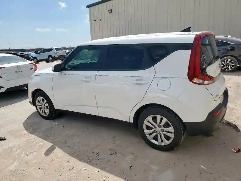 KNDJ23AU3L7709504 2020 KIA SOUL-1