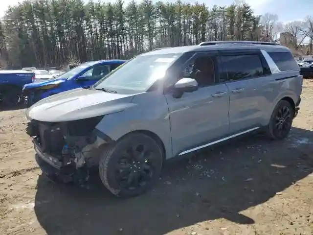 KNDNE5H30N6062019 2022 KIA CARNIVAL S-0
