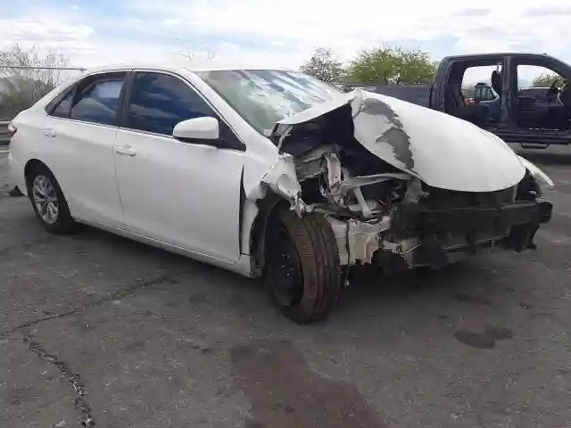 4T4BF1FKXFR485076 2015 TOYOTA CAMRY-3