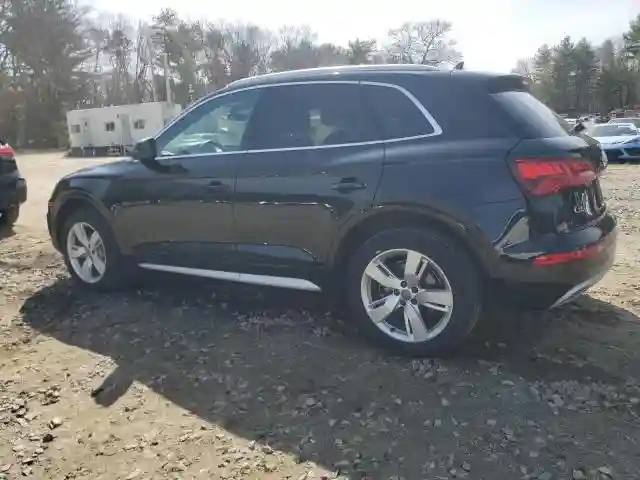 WA1BNAFY6J2033808 2018 AUDI Q5-1