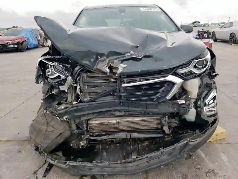 3GNAXKEV7KS563341 2019 CHEVROLET EQUINOX-4