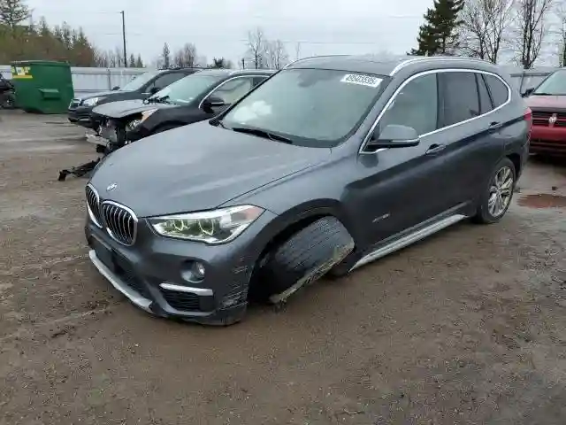 WBXHT3C35H5F85132 2017 BMW X1-0