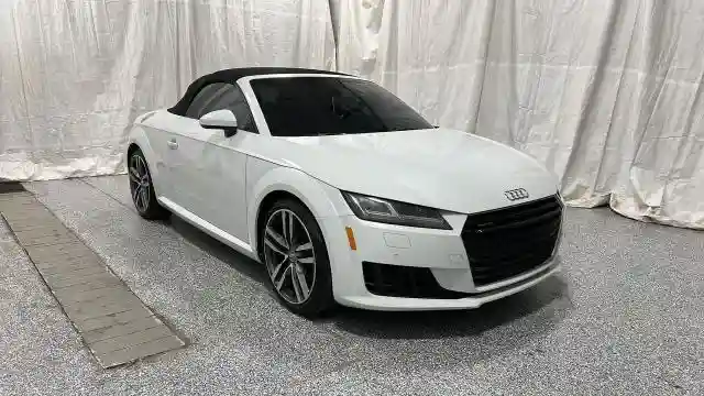 TRUT5CFV1G1013109 2016 AUDI TT-0
