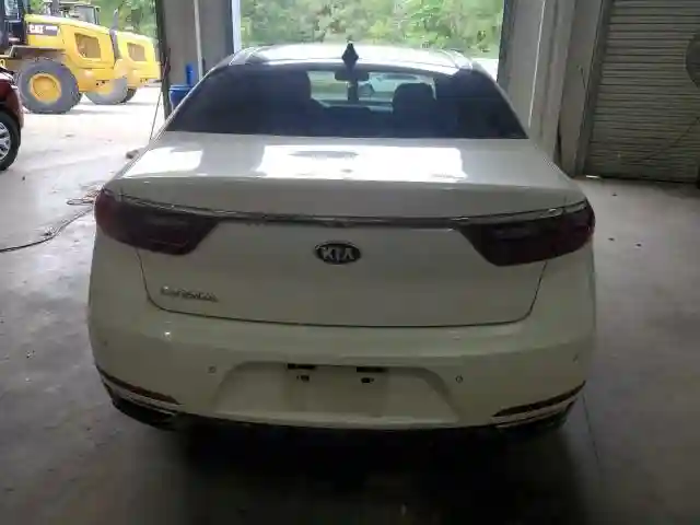 KNALC4J19J5124675 2018 KIA CADENZA-5