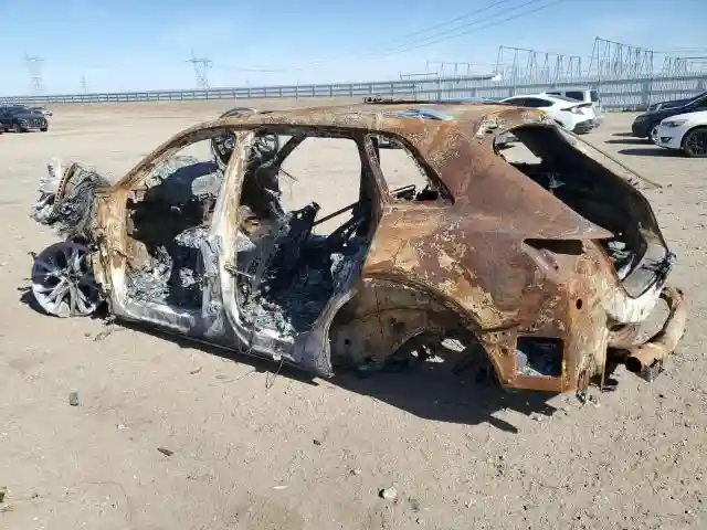 WA1VABGE1PB025630 2023 AUDI E-TRON CHR-1