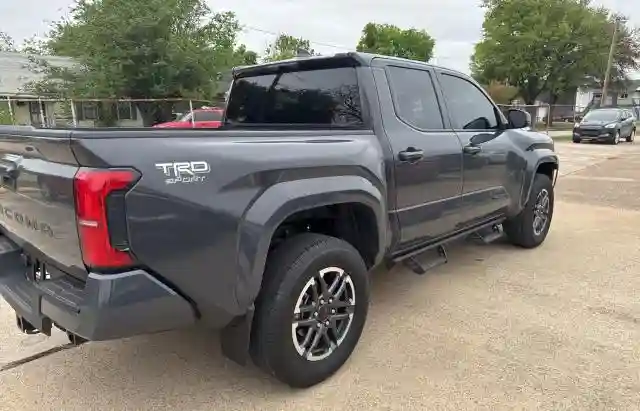 3TMKB5FN8RM015827 2024 TOYOTA TACOMA-3