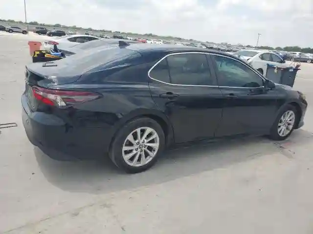 4T1C11AK6MU540429 2021 TOYOTA CAMRY-2