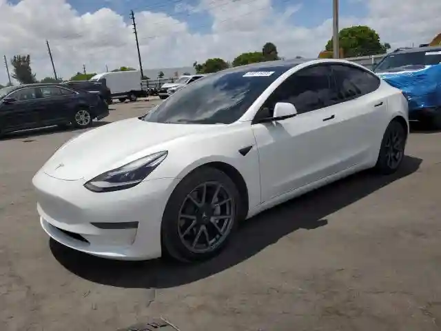 5YJ3E1EA2MF985463 2021 TESLA MODEL 3-0