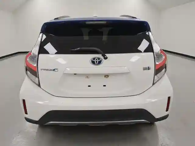 JTDKDTB39J1612926 2018 TOYOTA PRIUS-5