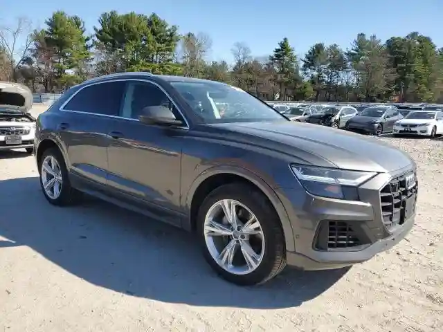 WA1BVAF19KD018356 2019 AUDI Q8-3