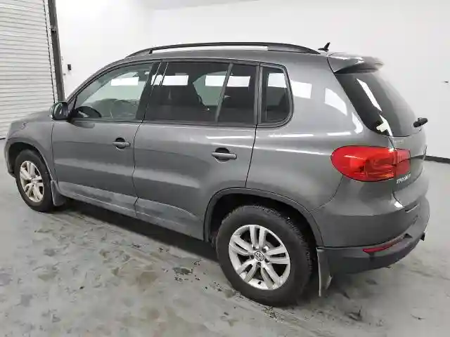 WVGBV7AX8GW006260 2016 VOLKSWAGEN TIGUAN-1